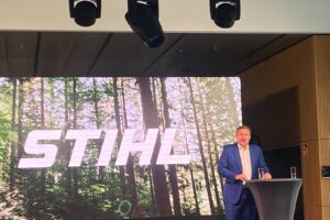 Stihl Vorstandsvorsitzender Michael Traub bei seiner Keynote am internationalen Medientag 2025 in Waiblingen
